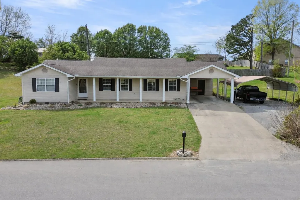 151 Link Drive Pine Knot KY 42635