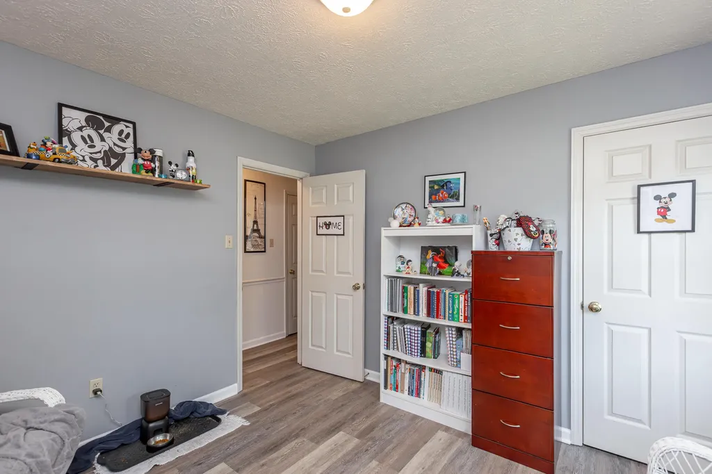 317 Edwards Drive Nicholasville KY 40356