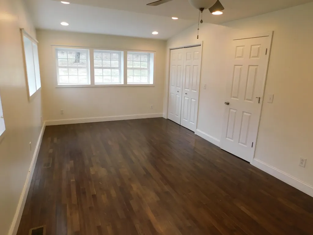 246 Hughley Lane Harrodsburg KY 40330