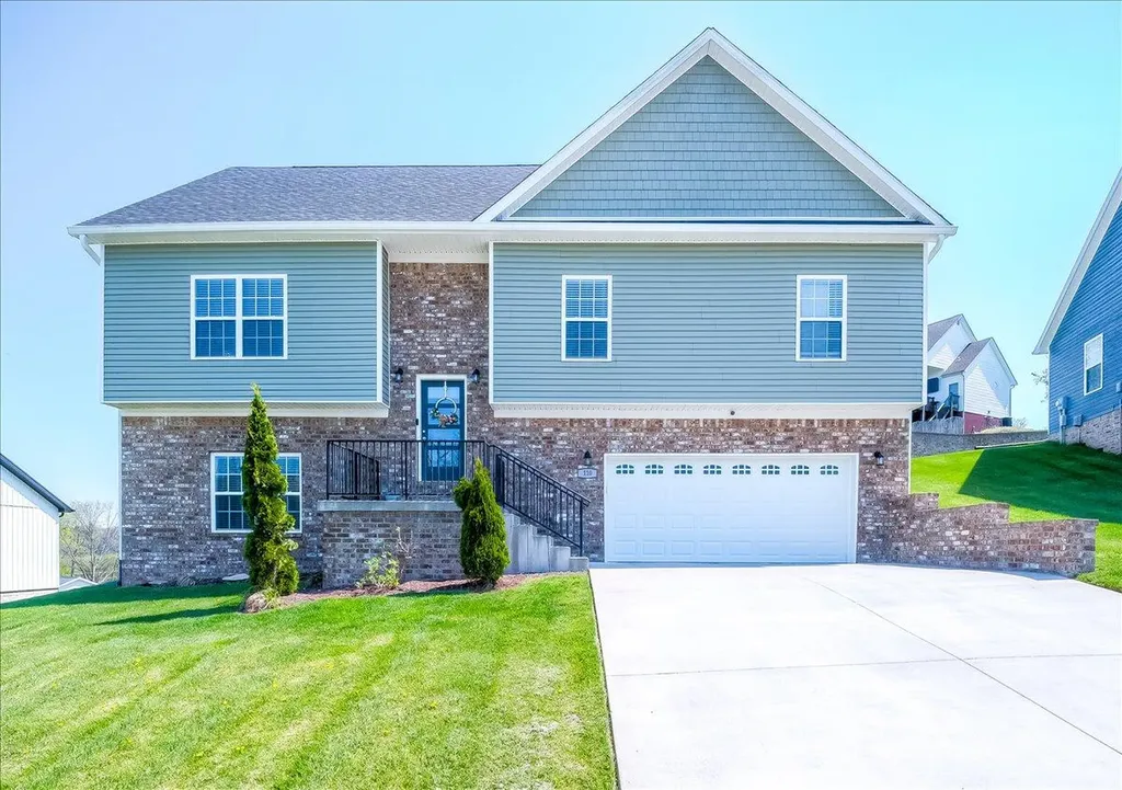 110 Hackberry Court Frankfort KY 40601
