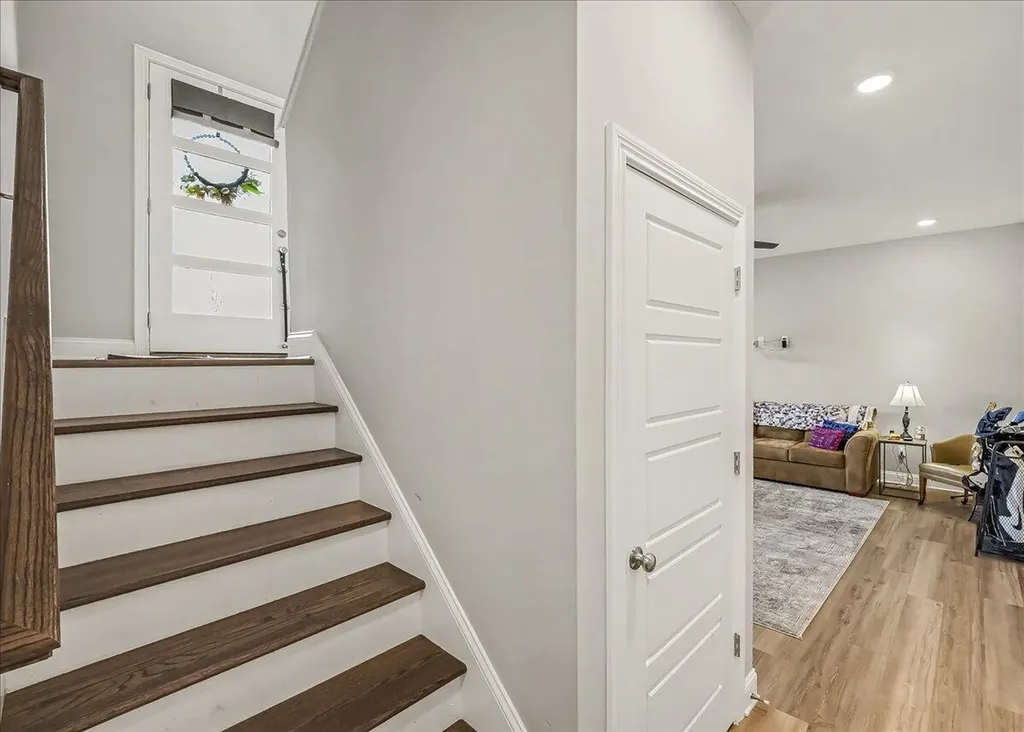 110 Hackberry Court Frankfort KY 40601
