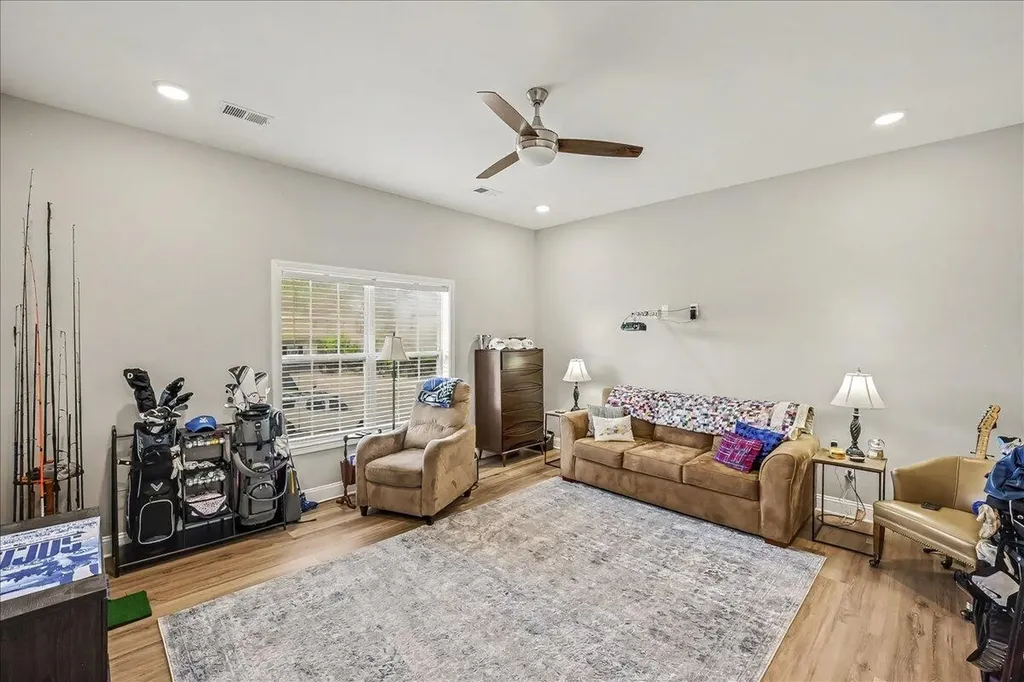 110 Hackberry Court Frankfort KY 40601