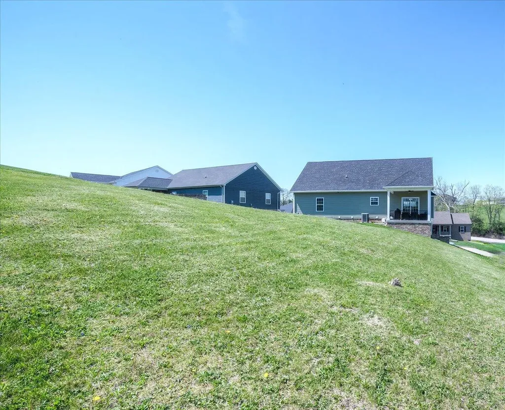 110 Hackberry Court Frankfort KY 40601