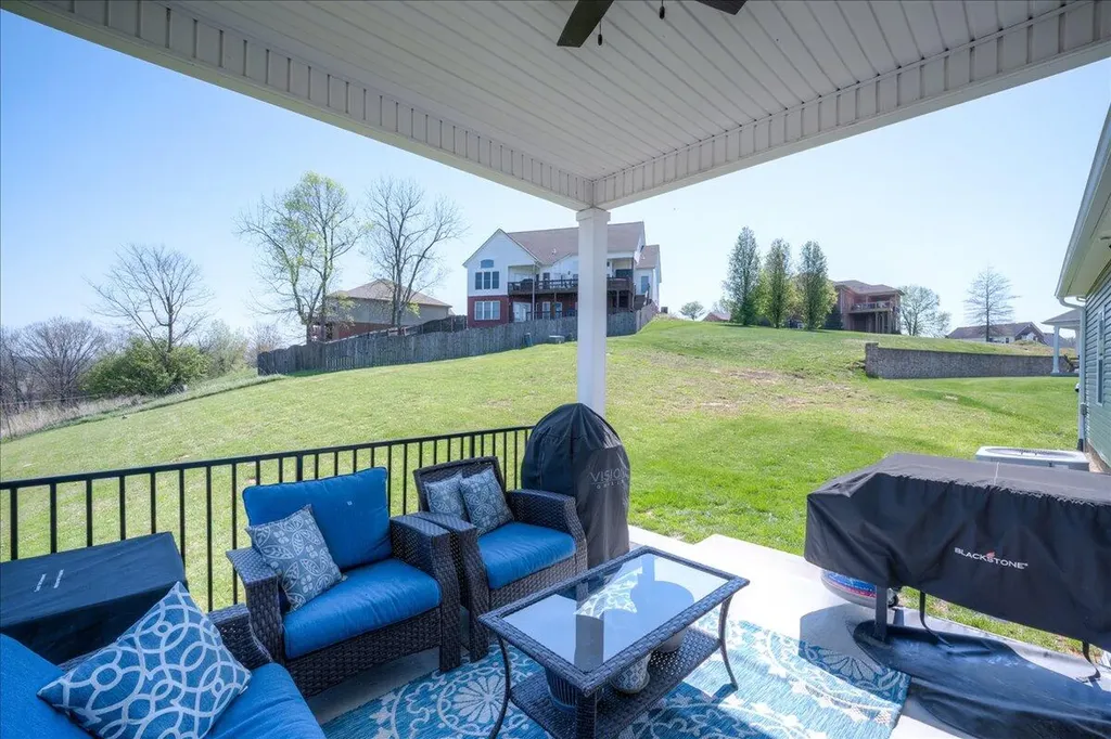 110 Hackberry Court Frankfort KY 40601