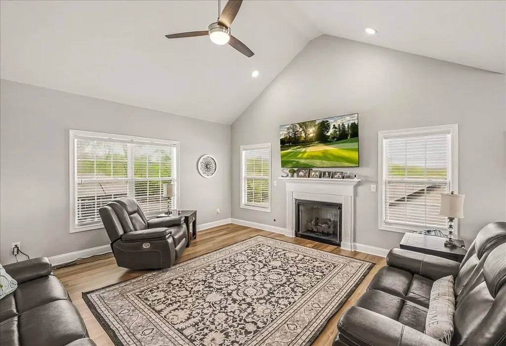 110 Hackberry Court Frankfort KY 40601