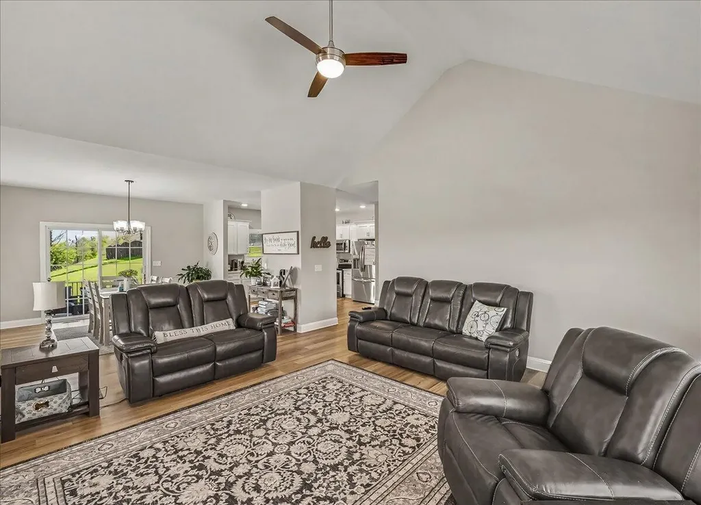 110 Hackberry Court Frankfort KY 40601
