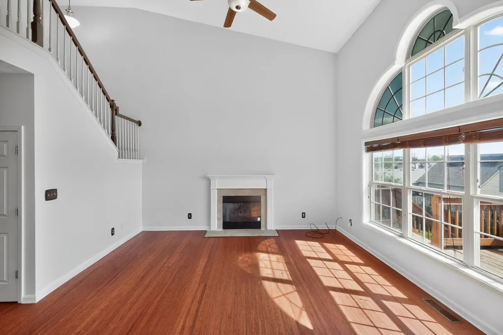 919 Winding Oak Trail Lexington KY 40511
