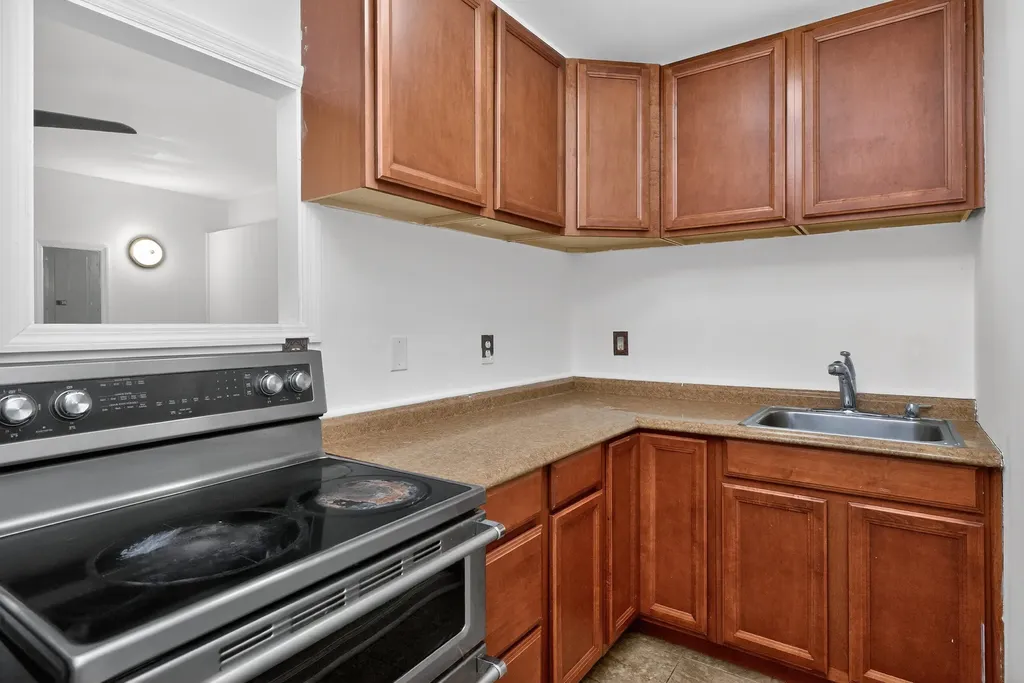 919 Winding Oak Trail Lexington KY 40511