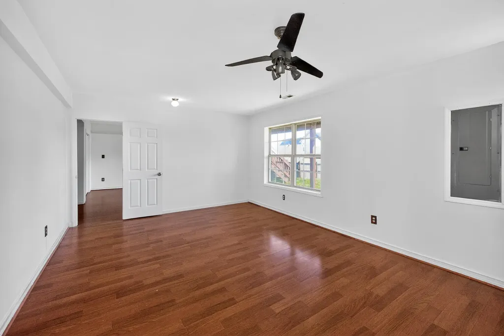 919 Winding Oak Trail Lexington KY 40511