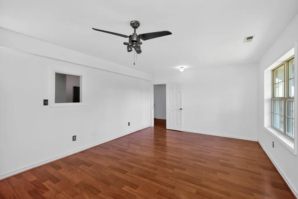 919 Winding Oak Trail Lexington KY 40511