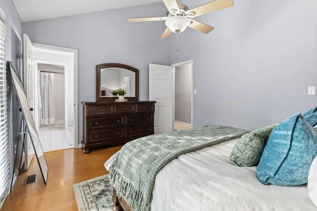 1218 Calvary Court London KY 40741