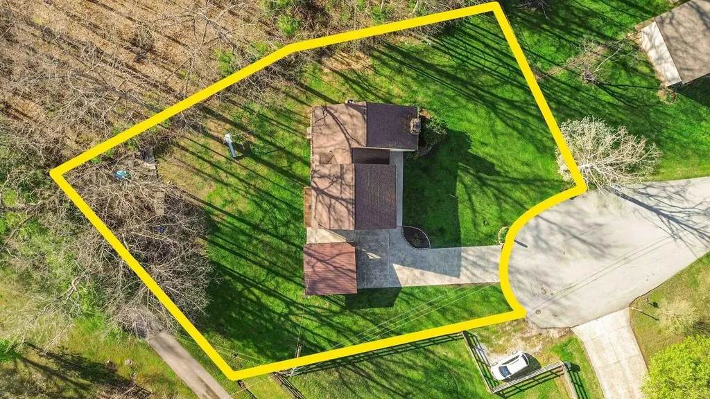 1218 Calvary Court London KY 40741