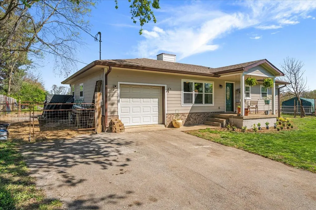 4129 Willow Lane Lexington KY 40516