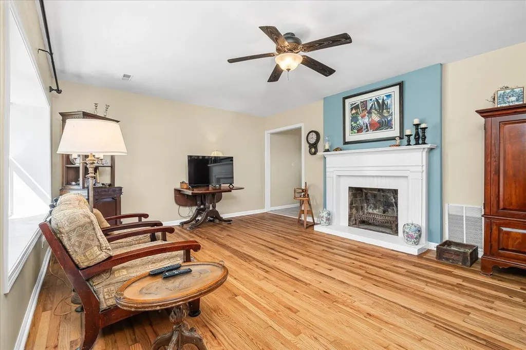 4129 Willow Lane Lexington KY 40516