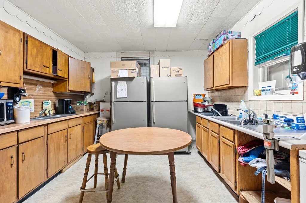 380 Amsden Avenue Versailles KY 40383