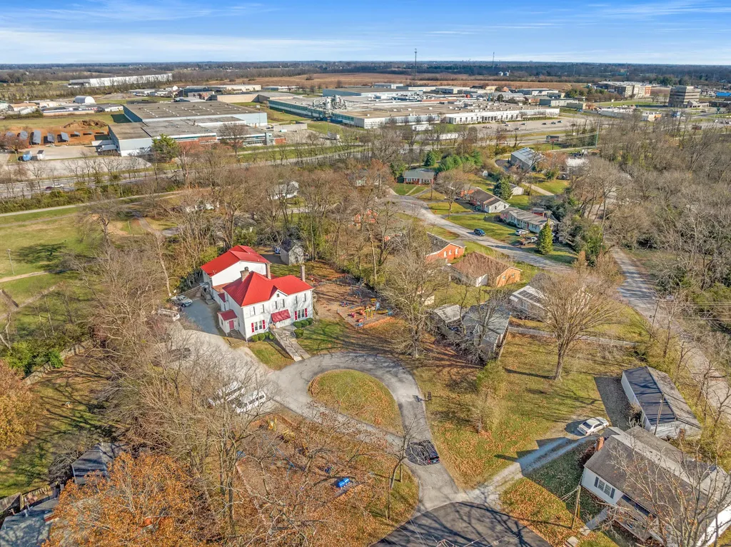 380 Amsden Avenue Versailles KY 40383