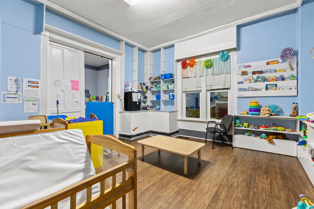 380 Amsden Avenue Versailles KY 40383