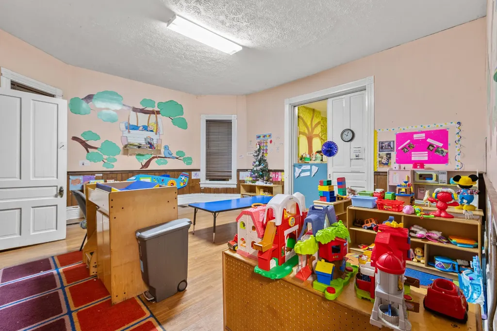 380 Amsden Avenue Versailles KY 40383