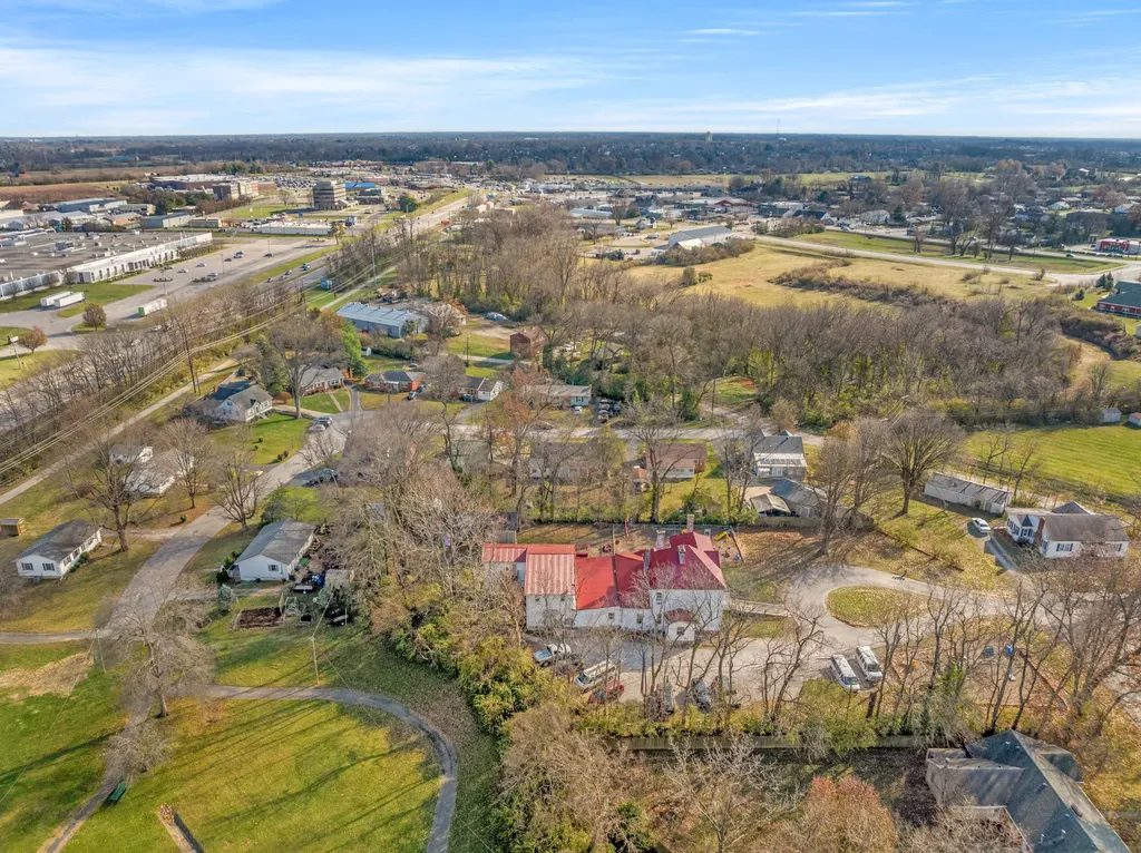 380 Amsden Avenue Versailles KY 40383