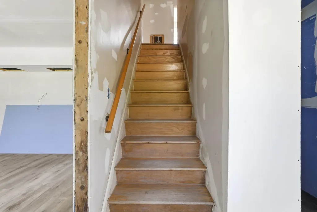 737 Fintville Road Versailles KY 40383