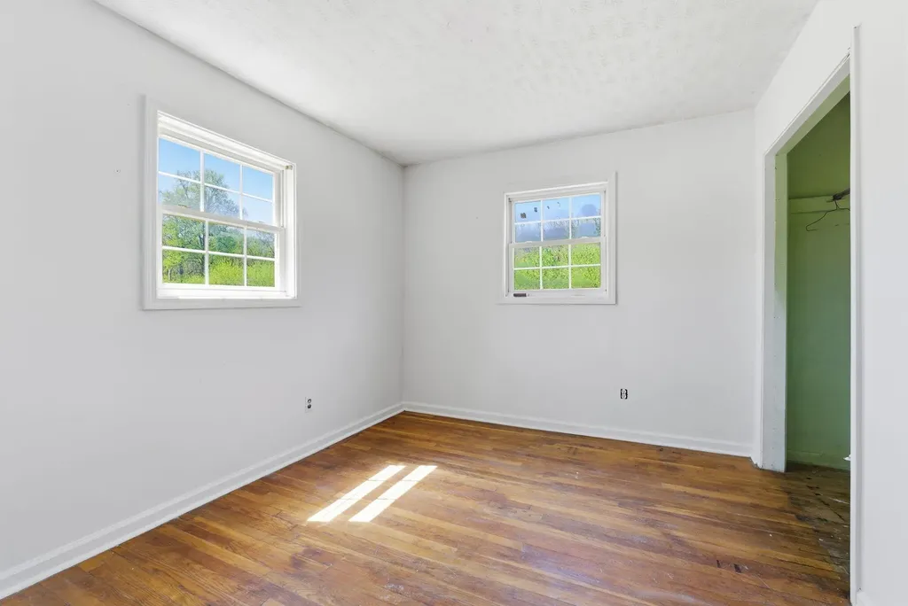 737 Fintville Road Versailles KY 40383
