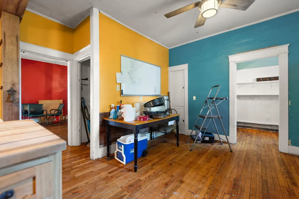 109 Bridge Avenue Berea KY 40403