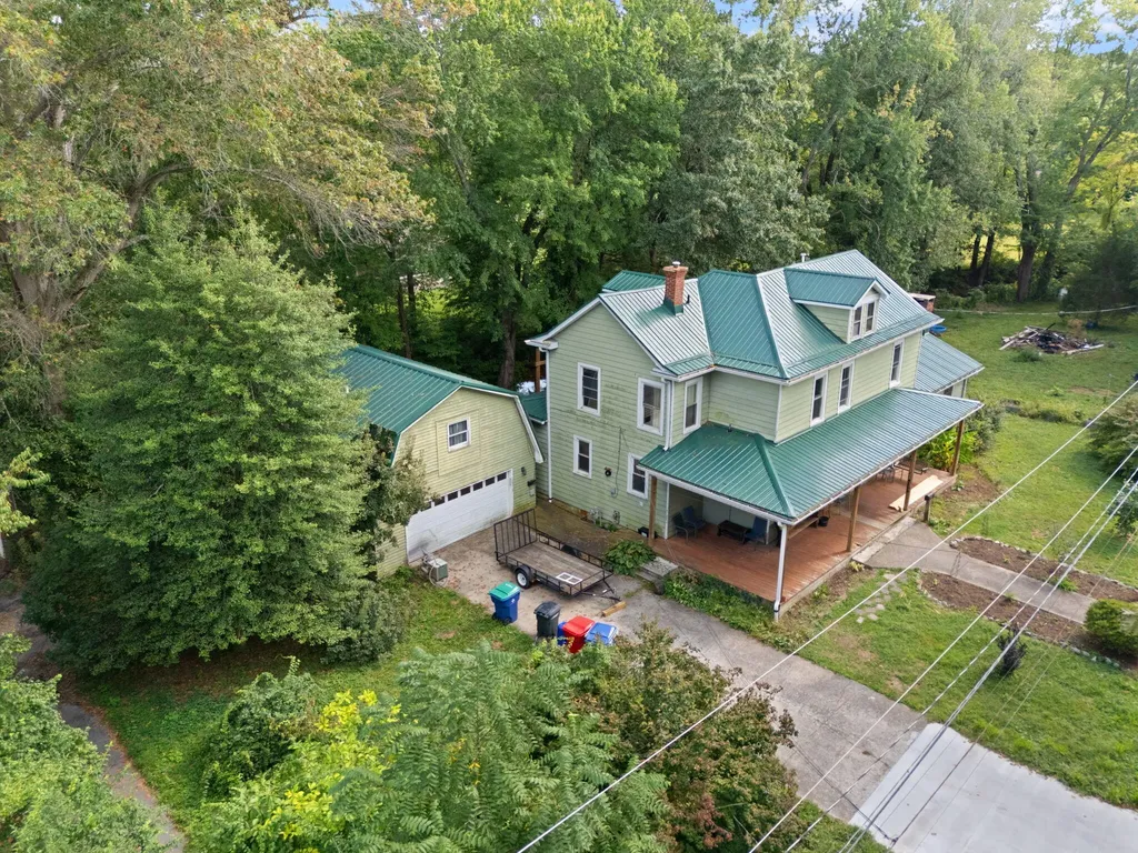 109 Bridge Avenue Berea KY 40403