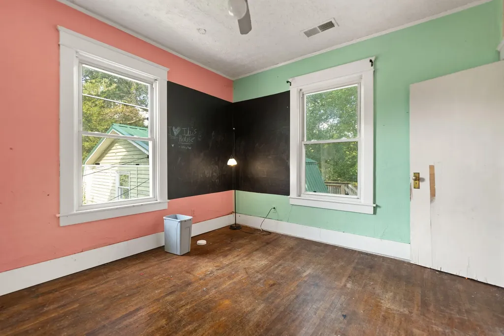109 Bridge Avenue Berea KY 40403