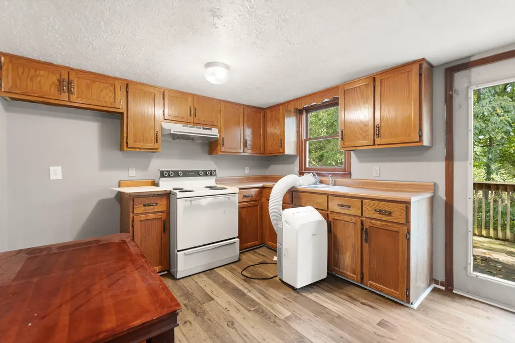 109 Bridge Avenue Berea KY 40403