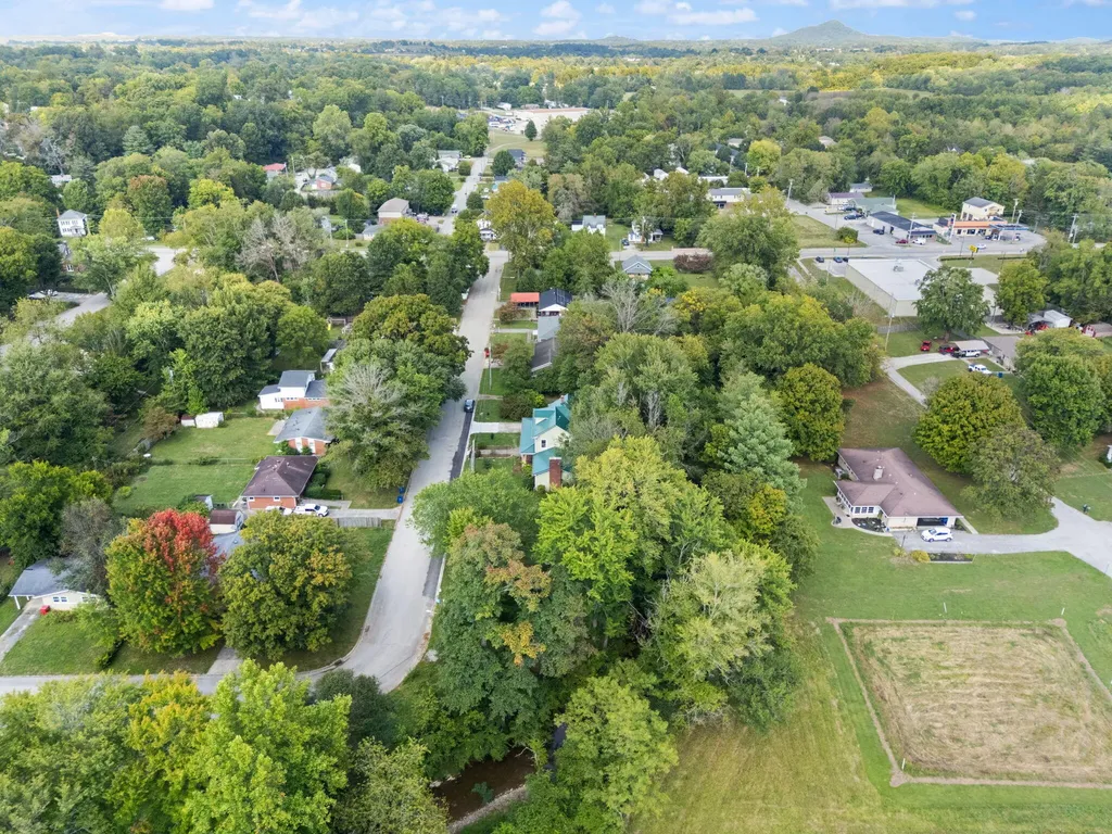 109 Bridge Avenue Berea KY 40403