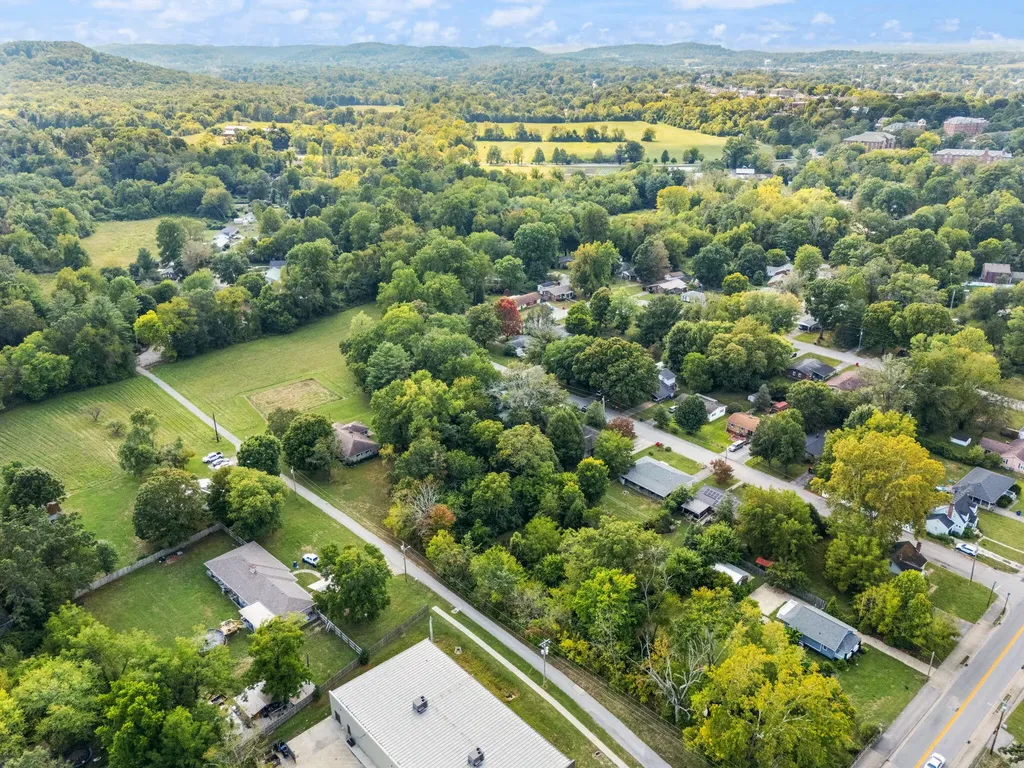 109 Bridge Avenue Berea KY 40403