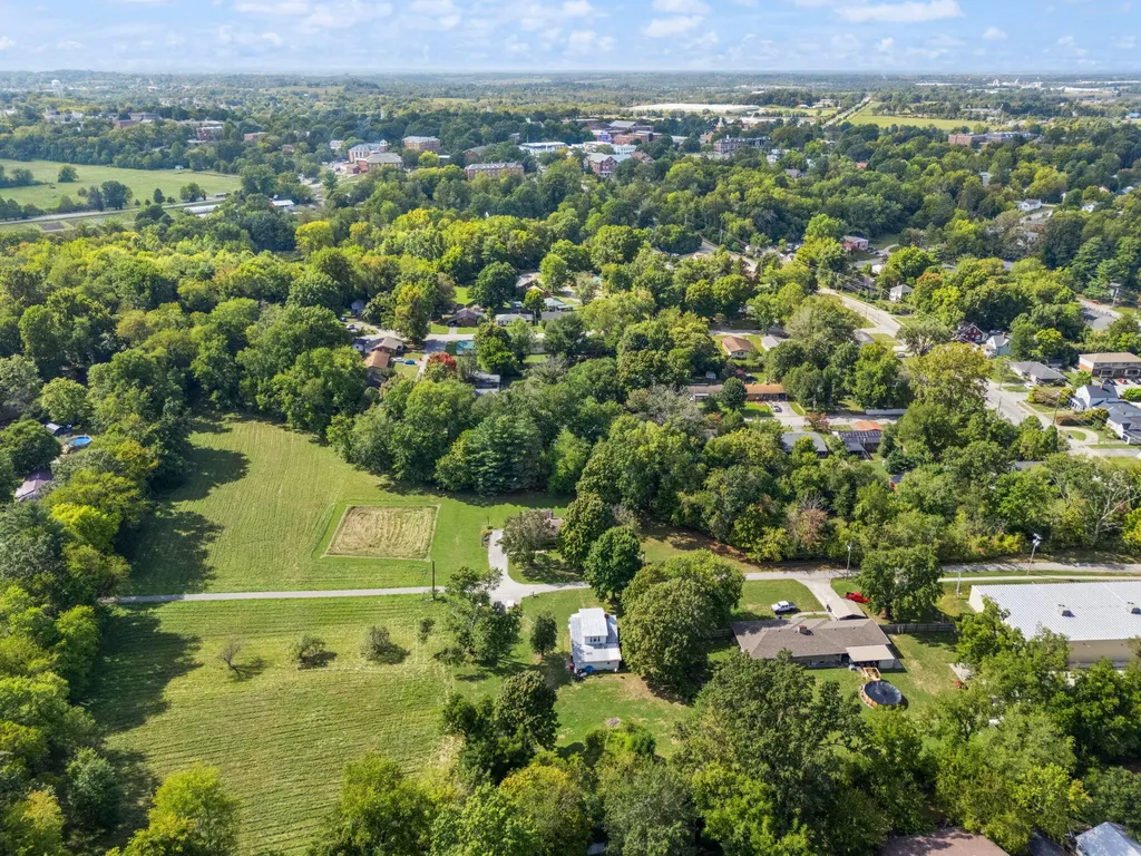 109 Bridge Avenue Berea KY 40403