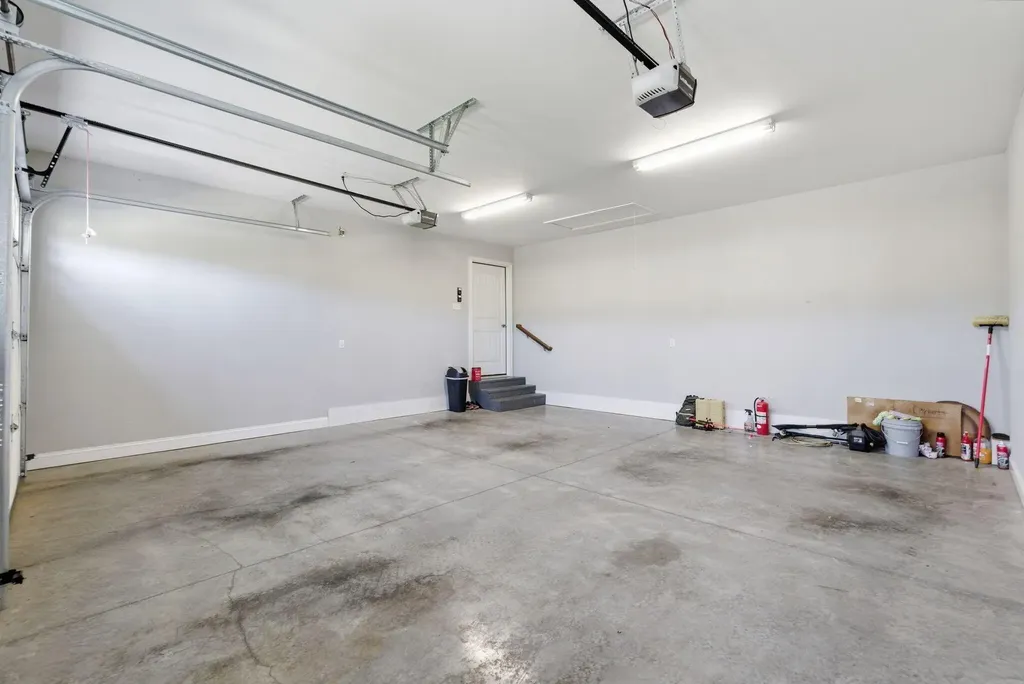 114 Lake West Road Somerset KY 42503