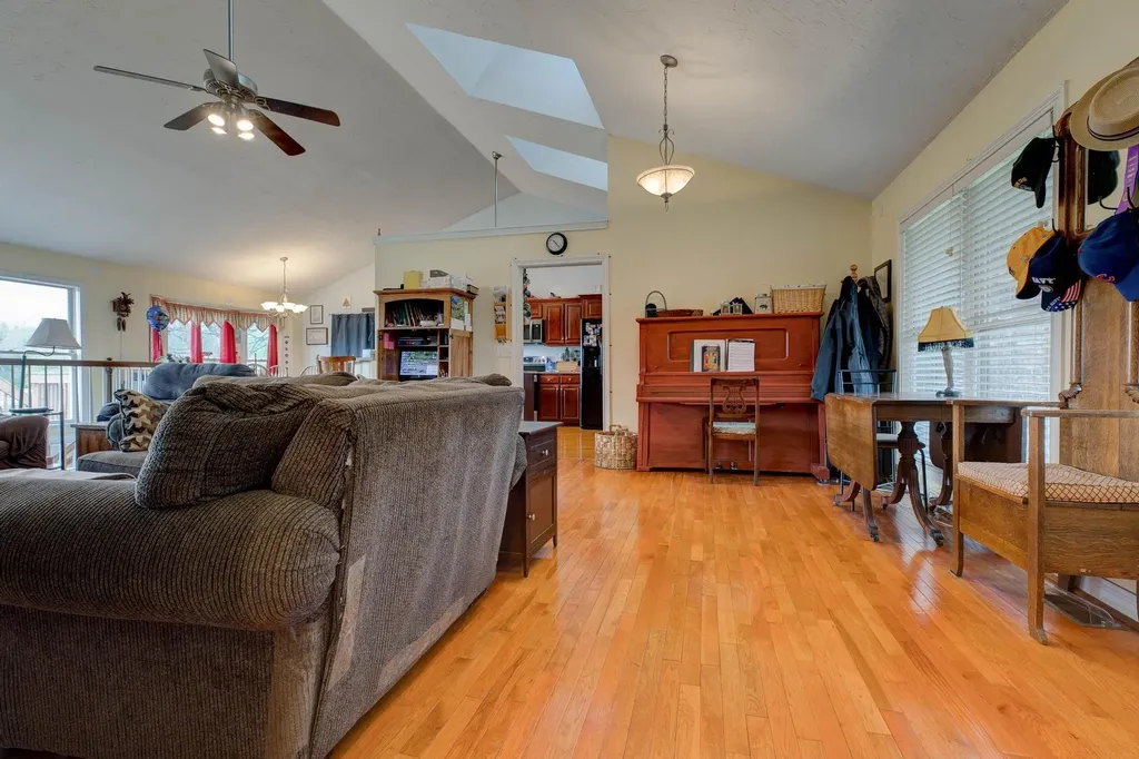 465 Morris Road Winchester KY 40391