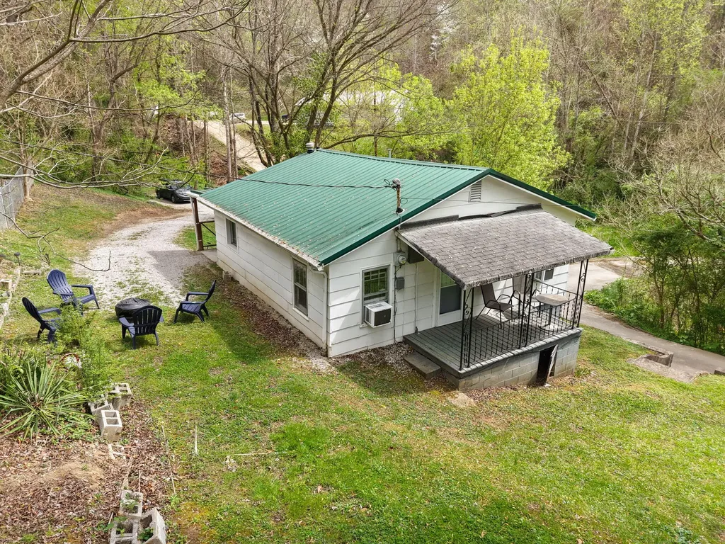 54 Woodlawn Avenue Williamsburg KY 40769