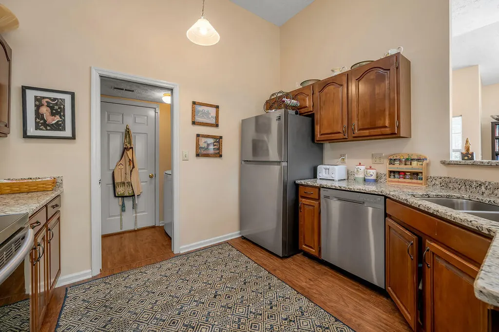 4272 Hampton Ridge Lexington KY 40514
