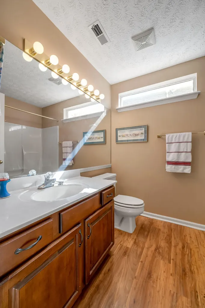 4272 Hampton Ridge Lexington KY 40514