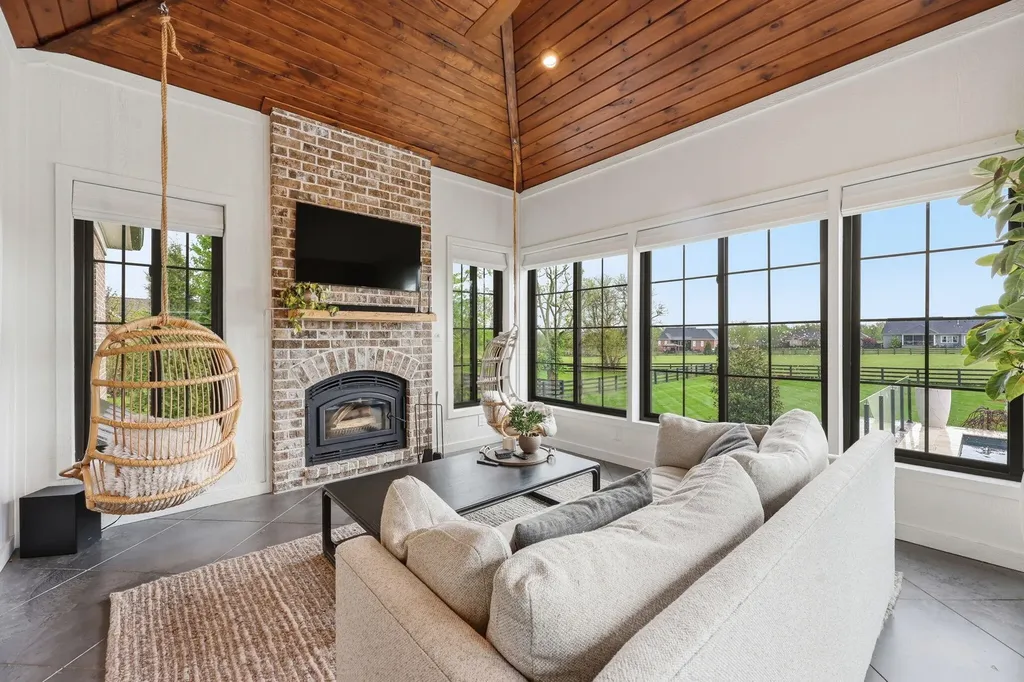 110 Mill Springs Circle Nicholasville KY 40356