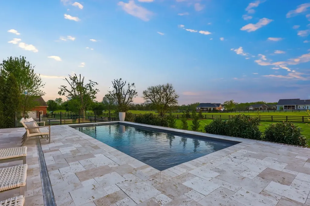 110 Mill Springs Circle Nicholasville KY 40356
