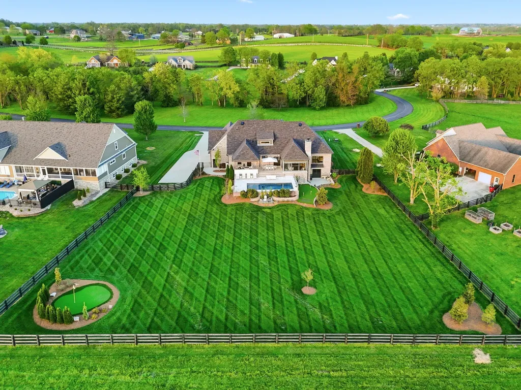 110 Mill Springs Circle Nicholasville KY 40356