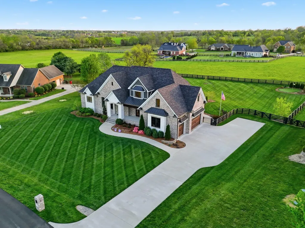 110 Mill Springs Circle Nicholasville KY 40356