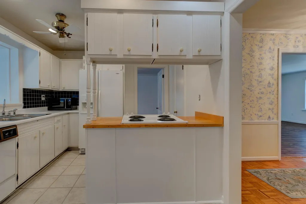 212 Sterling Avenue Mt Sterling KY 40353