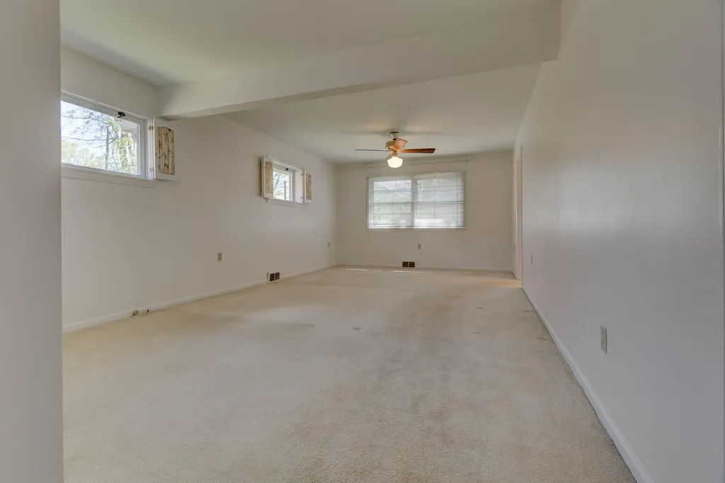 212 Sterling Avenue Mt Sterling KY 40353