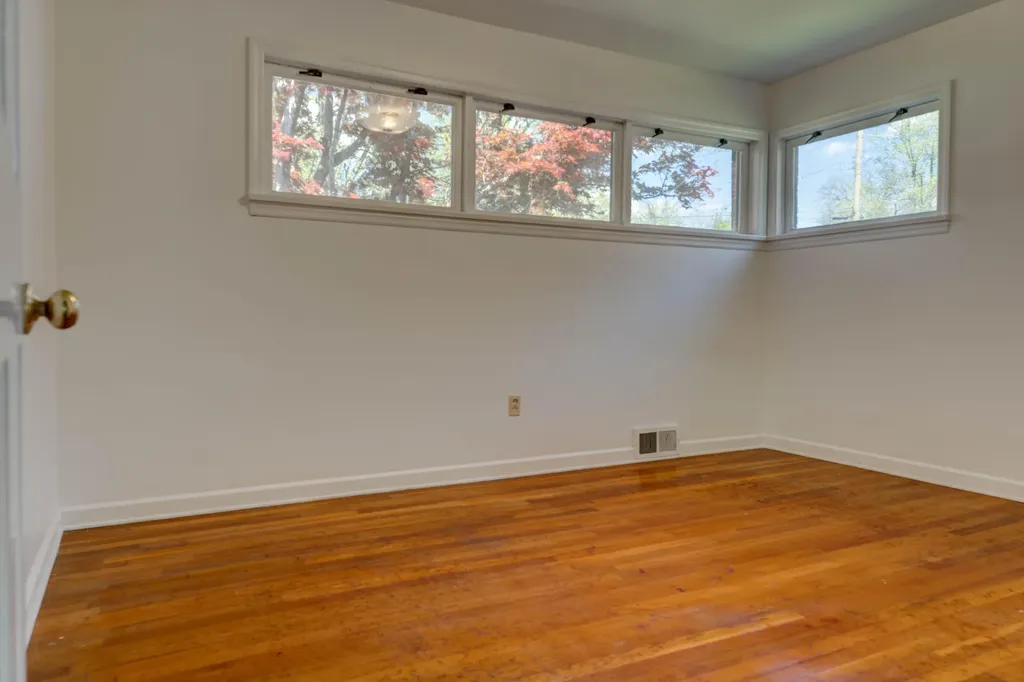 212 Sterling Avenue Mt Sterling KY 40353