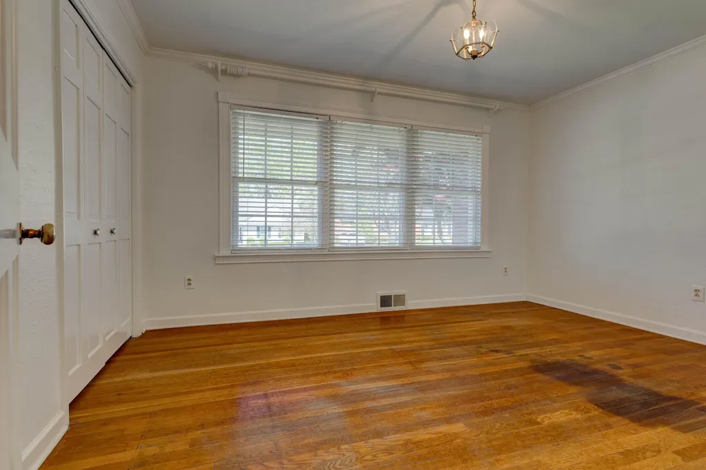 212 Sterling Avenue Mt Sterling KY 40353