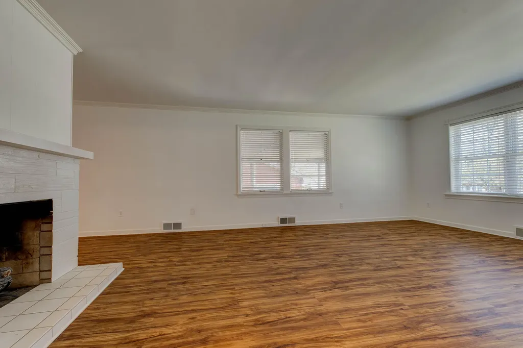 212 Sterling Avenue Mt Sterling KY 40353