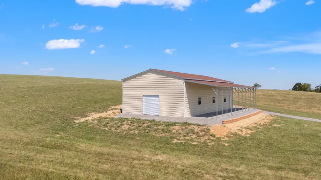 230 Creekside Farms Drive Cynthiana KY 41031