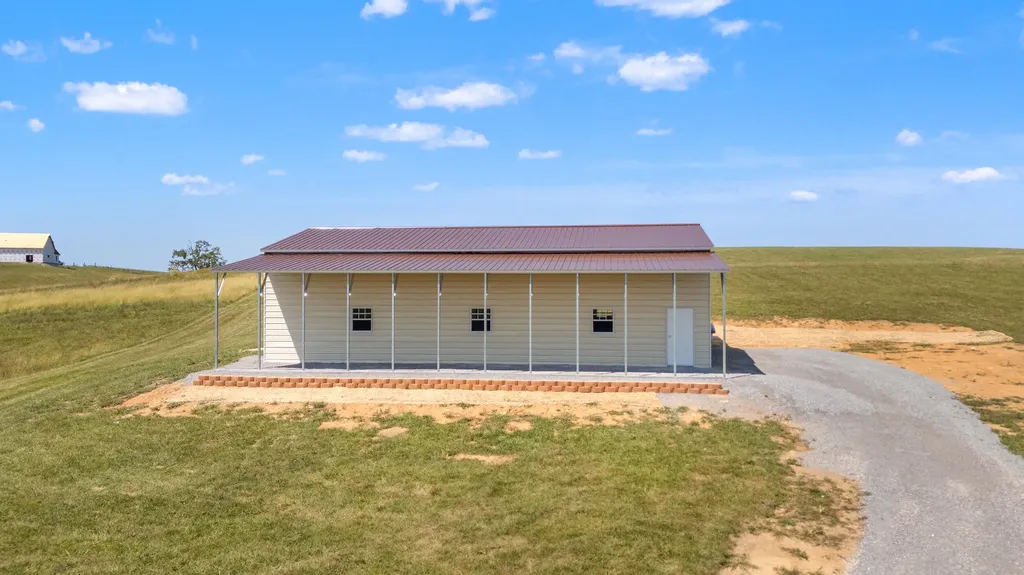 230 Creekside Farms Drive Cynthiana KY 41031