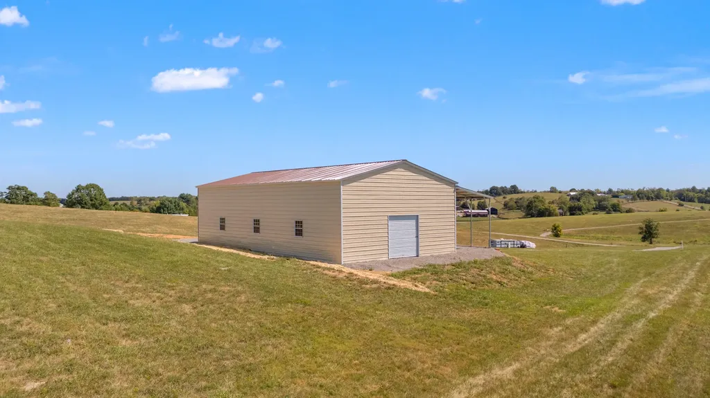 230 Creekside Farms Drive Cynthiana KY 41031