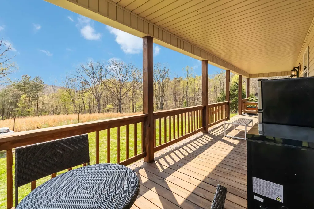 1494 Lum Strunk Road Strunk KY 42649